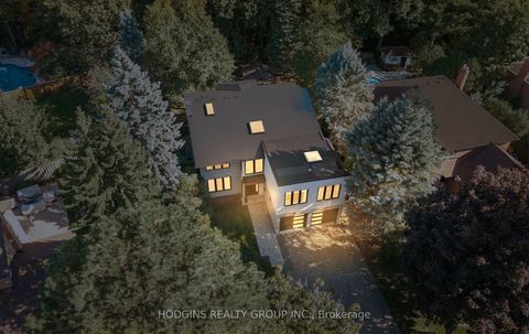 1670 Caverly Court Mississauga ON L5L 3L7