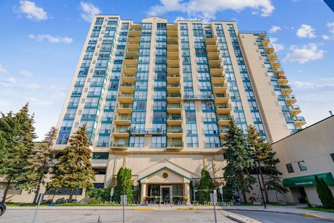 Photo of 65 Ellen Street #502, Barrie, ON L4N 3A5 (MLS # S12472447)