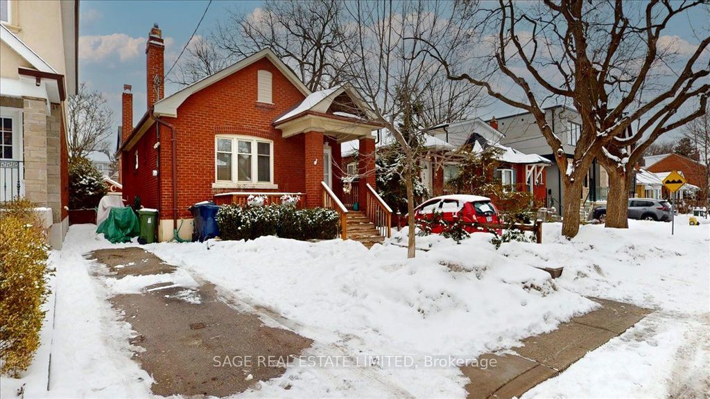 Photo of 40 William Street, Toronto, ON M9N 2G7 (MLS # W12825572)