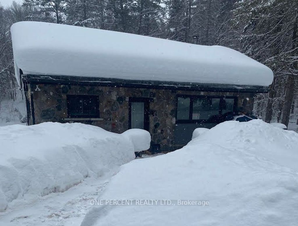 Photo of 2551 Yearley Road, Huntsville, ON P0B 1M0 (MLS # X12821438)