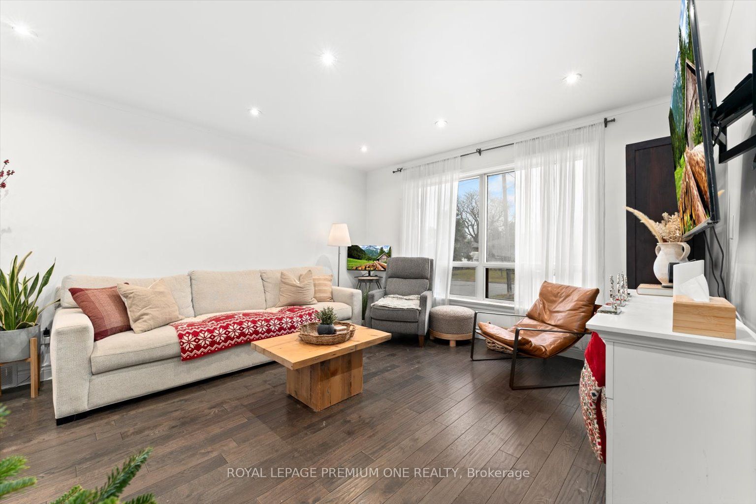 7 North Heights Road