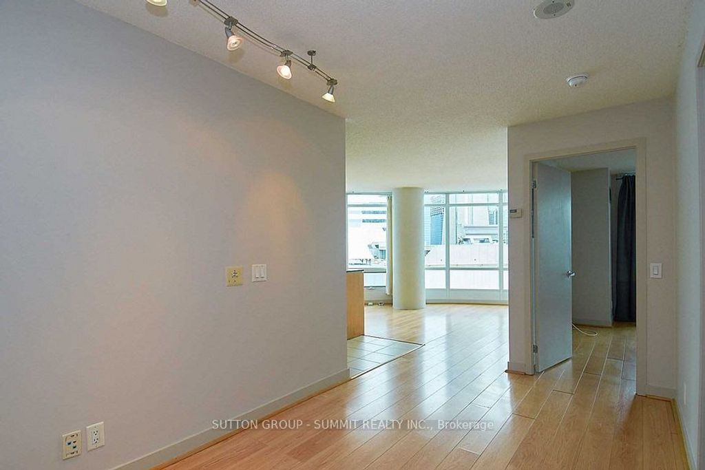 Photo of 361 FRONT Street #1003, Toronto, ON M5V 3R5 (MLS # C12638874)