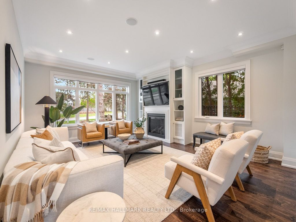 Photo of 48 Paperbirch Drive, Toronto, ON M3C 2E7 (MLS # C13001820)