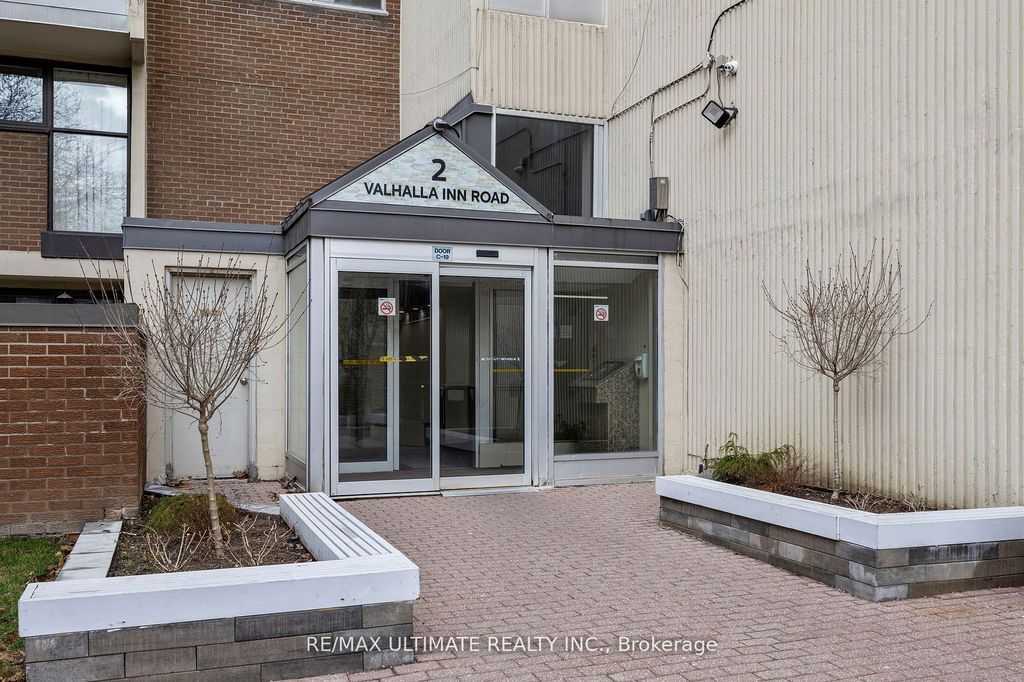 Photo of 2 Valhalla Inn Road #332, Toronto, ON M9B 6C3 (MLS # W12721970)