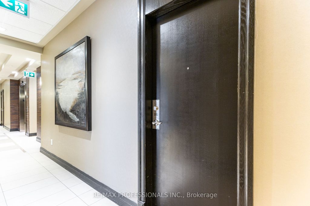Photo of 1 Michael Power Place #101, Toronto, ON M9A 0A1 (MLS # W13121348)