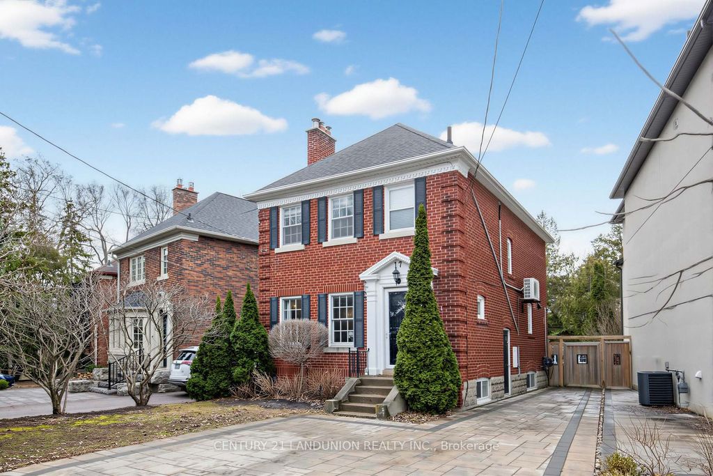 Photo of 17 Otter Crescent, Toronto, ON M5N 2W3 (MLS # C12923800)