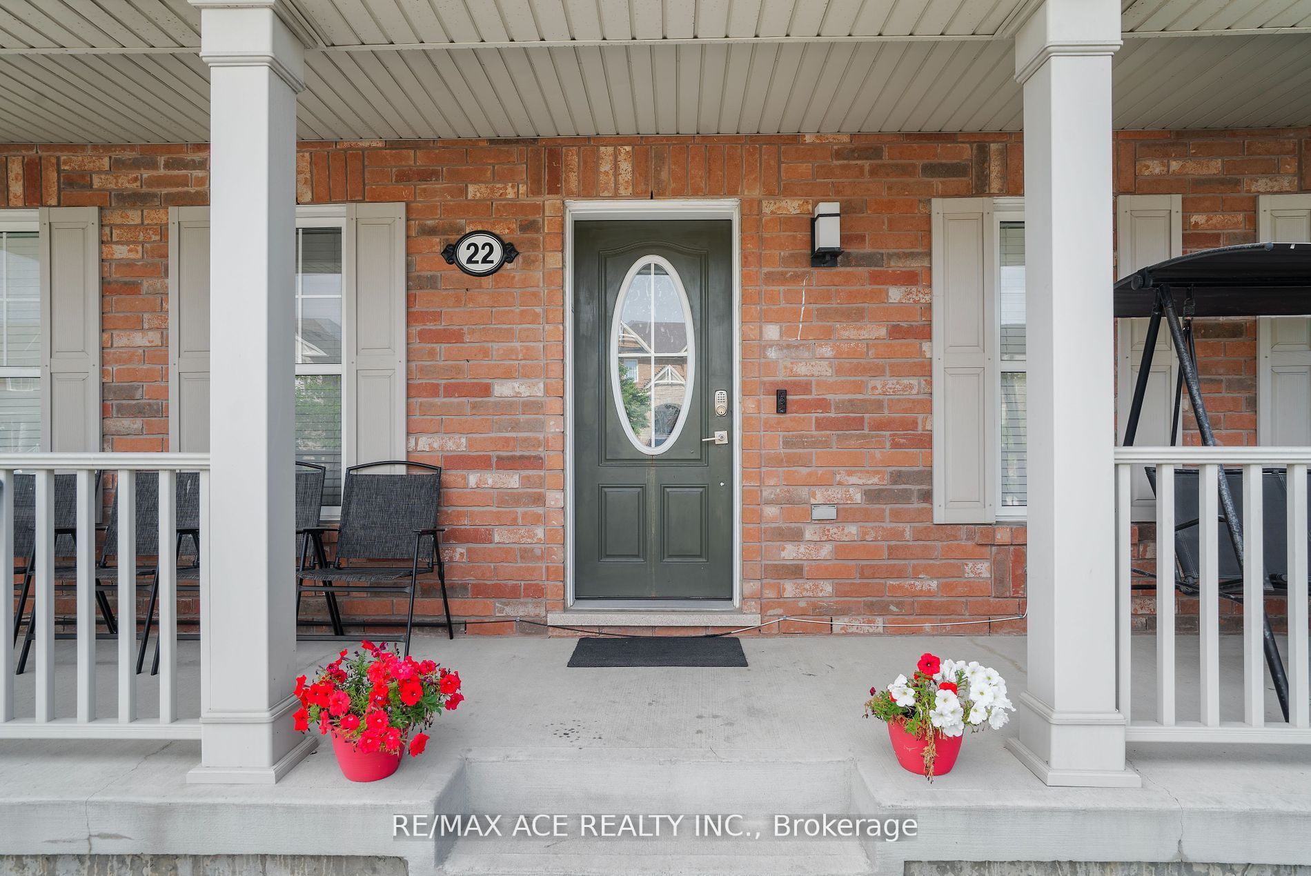 22 Apple Valley Way