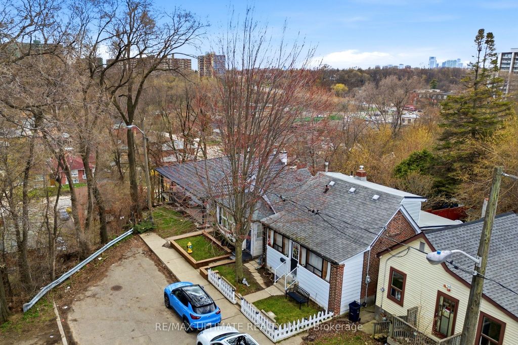 Photo of 82 Beechwood Avenue, Toronto, ON M6N 4T3 (MLS # W13025808)