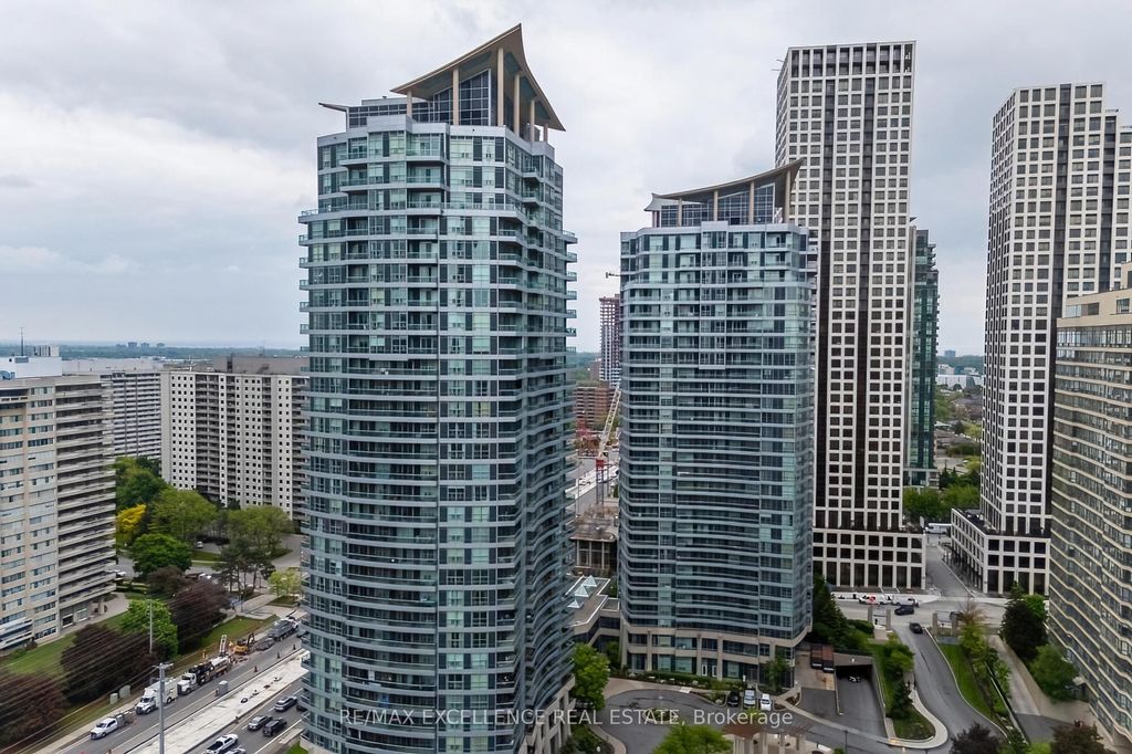 Photo of 33 Elm Drive #2102, Mississauga, ON L5B 4L2 (MLS # W13038512)