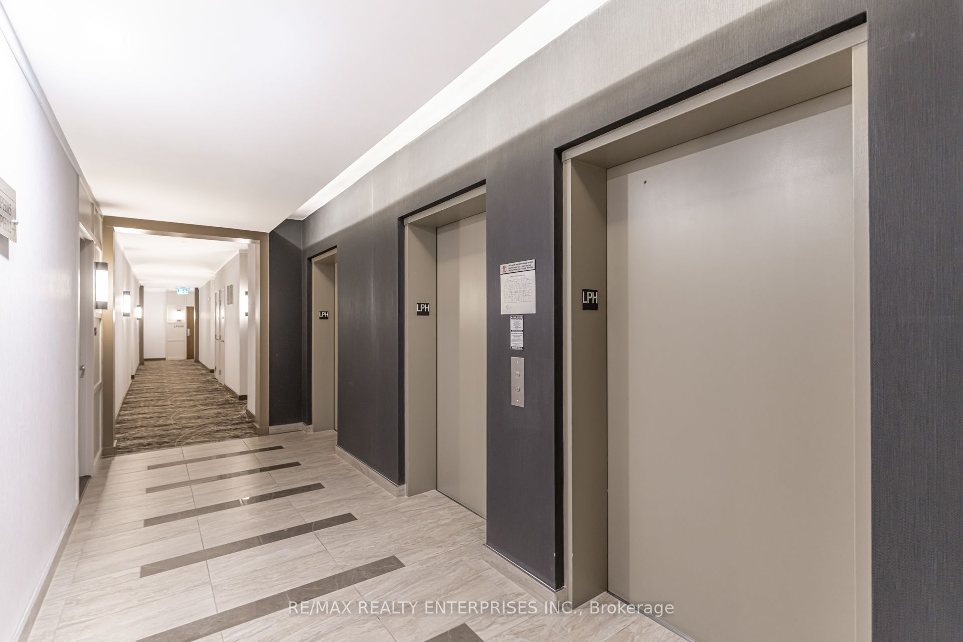 1055 Southdown Road LPH02