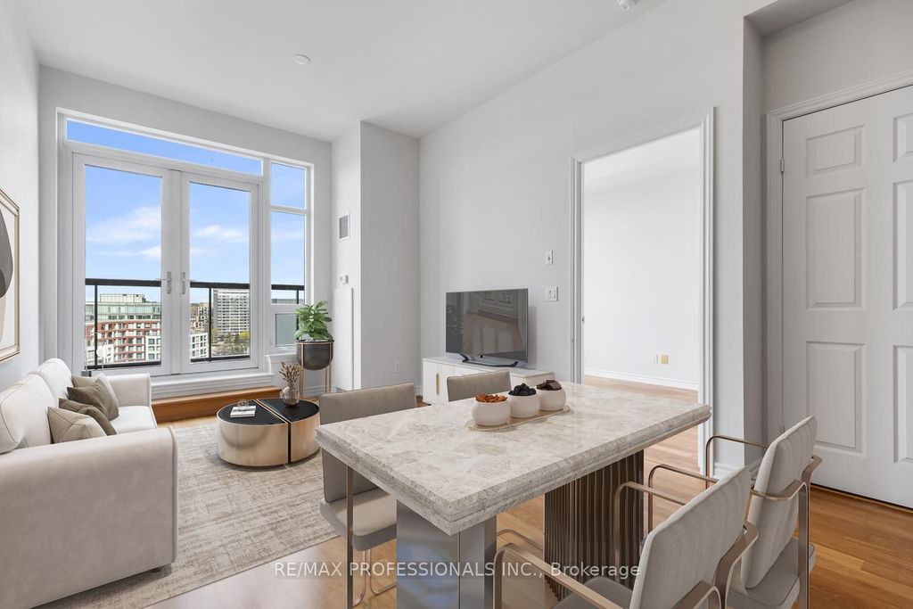 Photo of 1135 Royal York Road #1104, Toronto, ON M9A 0C3 (MLS # W13110900)