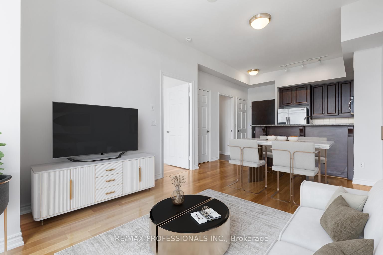 1135 Royal York Road 1104