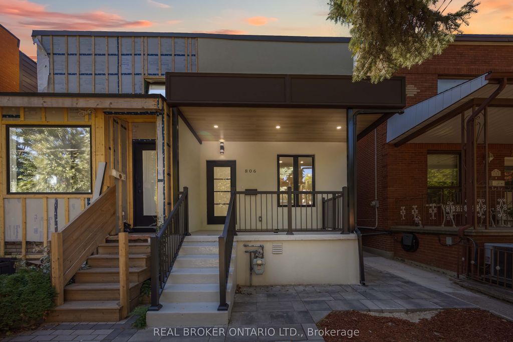 Photo of 806 Gladstone Avenue, Toronto, ON M6H 3J6 (MLS # W12674860)