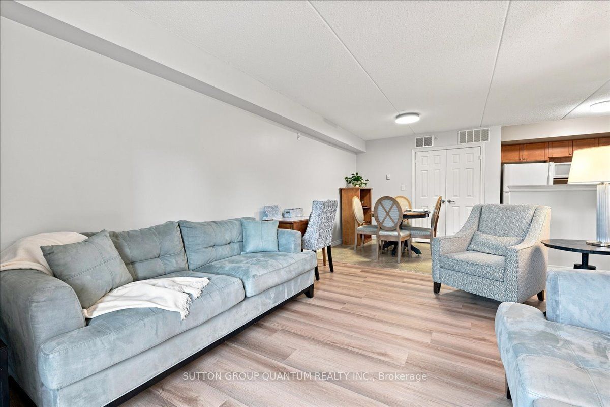 2035 Appleby Line 104