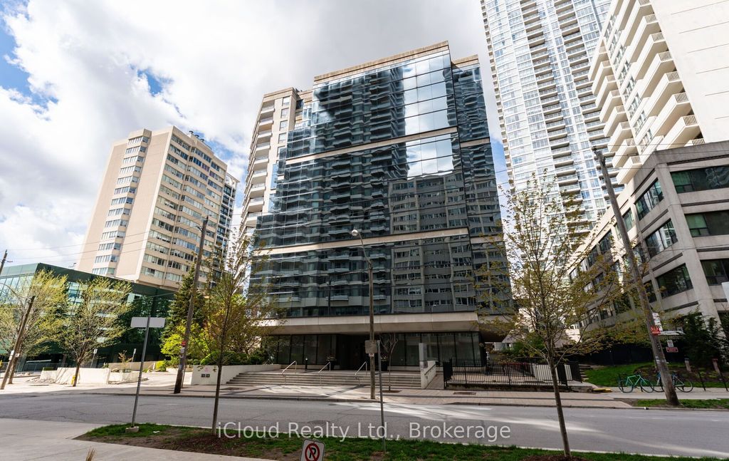 Photo of 30 Holly Street #901, Toronto, ON M4S 3C2 (MLS # C13116850)