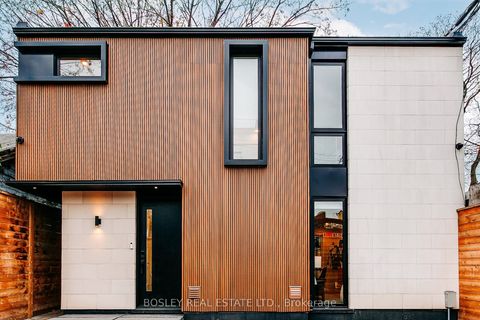 108 Moberly Avenue Toronto ON M4C 4B1