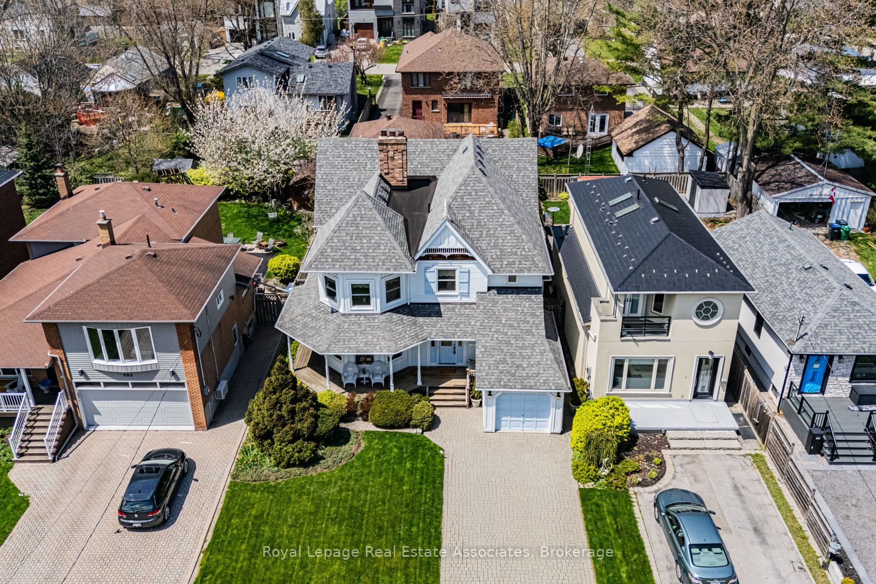 599 Lakeside Avenue