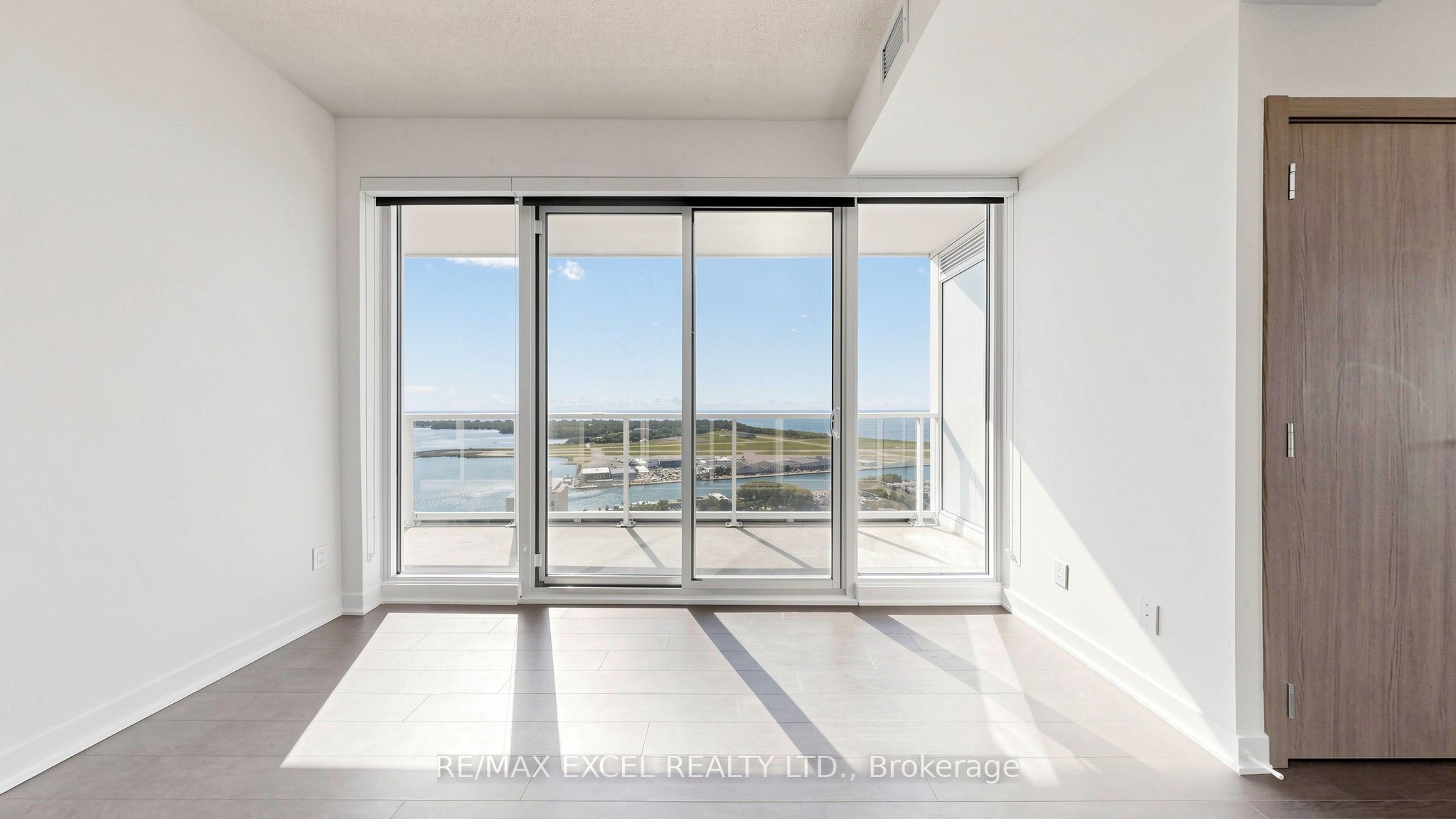 17 Bathurst Street 4002