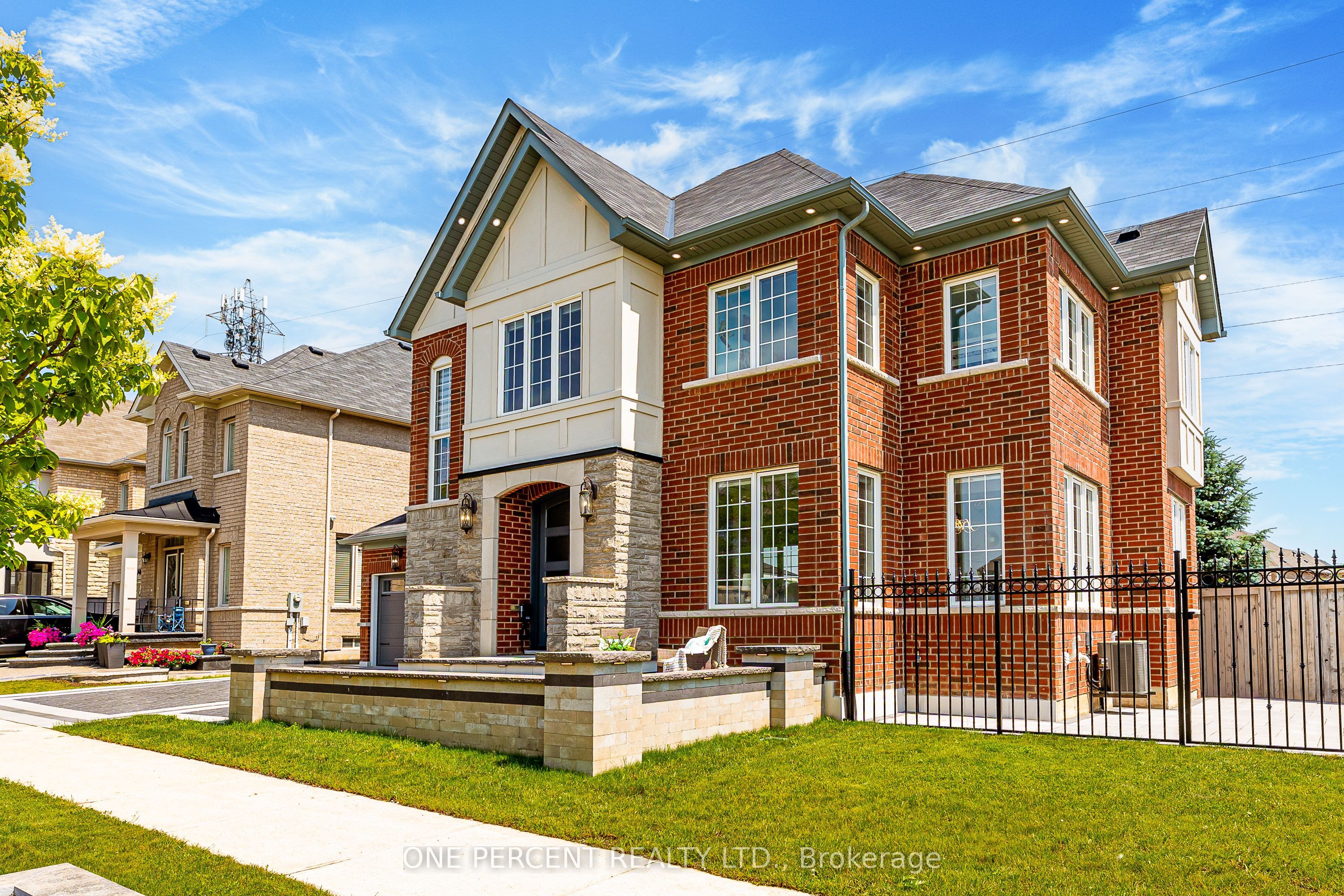 102 Monkton Circle