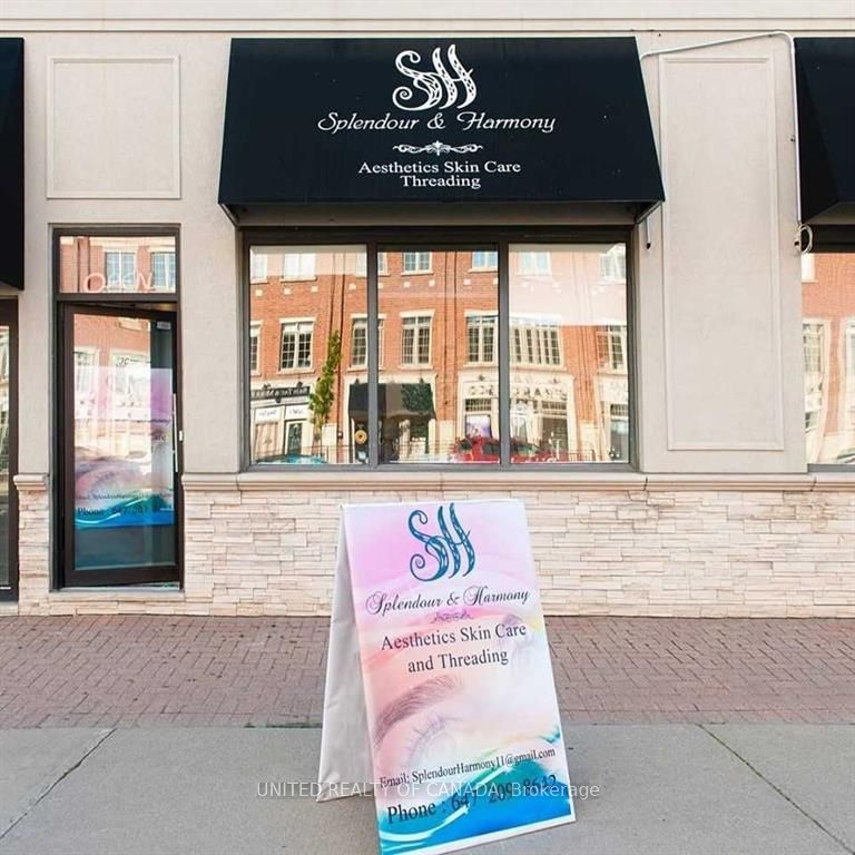 77 Lakeshore Road W 3C