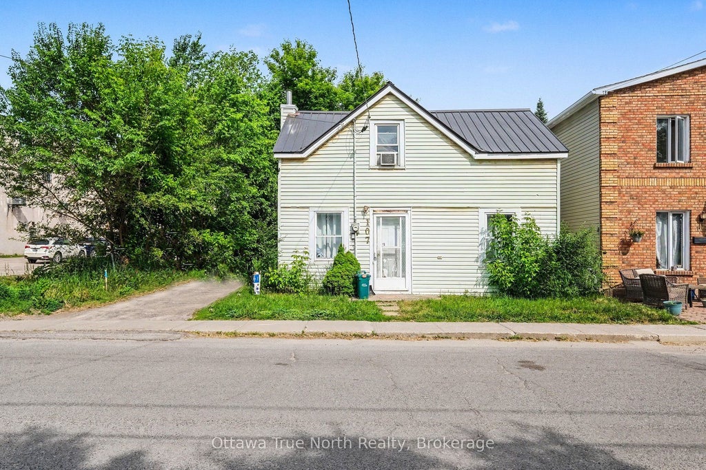 Photo of 107 E Oxford Street E, North Grenville, ON K0G 1J0 (MLS # X13438358)
