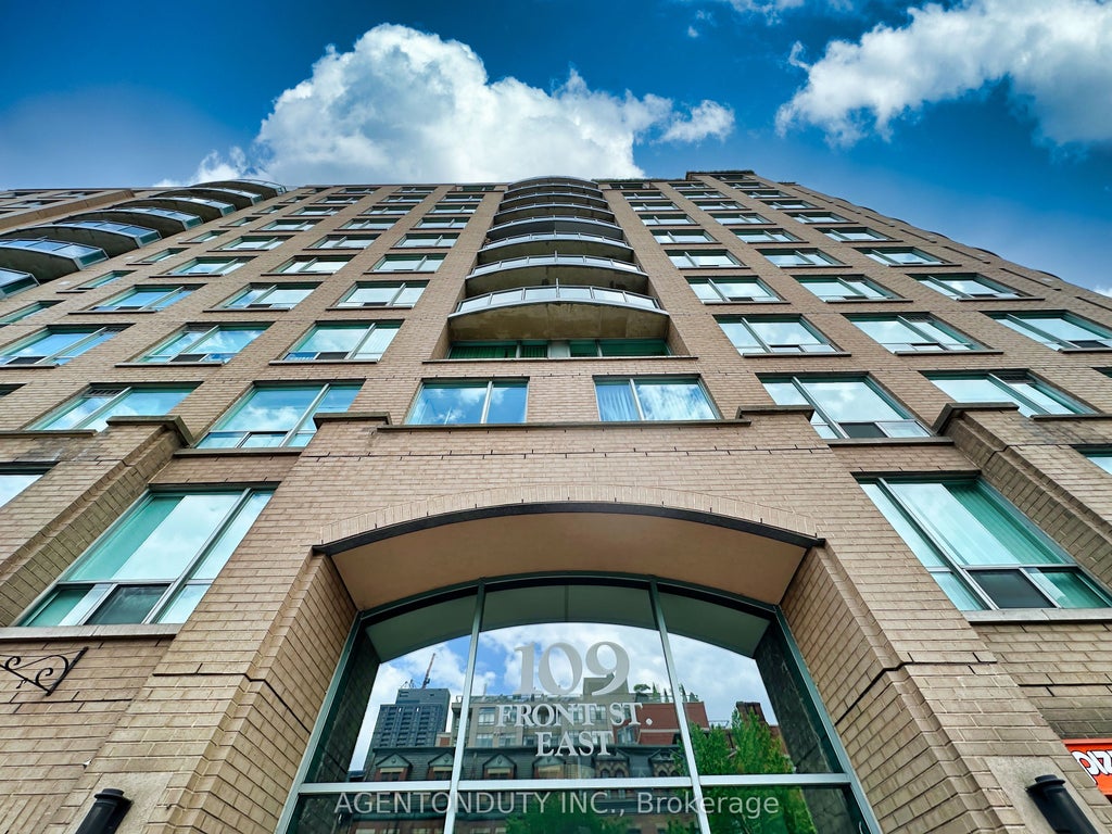 Photo of 109 Front Street E #613, Toronto, ON M5A 4P7 (MLS # C13464758)