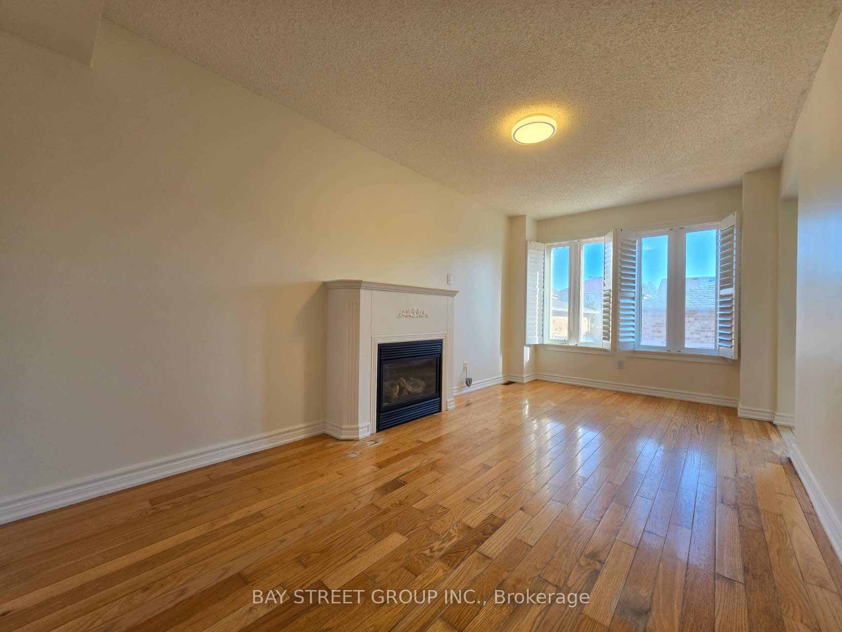 153 South Unionville Avenue