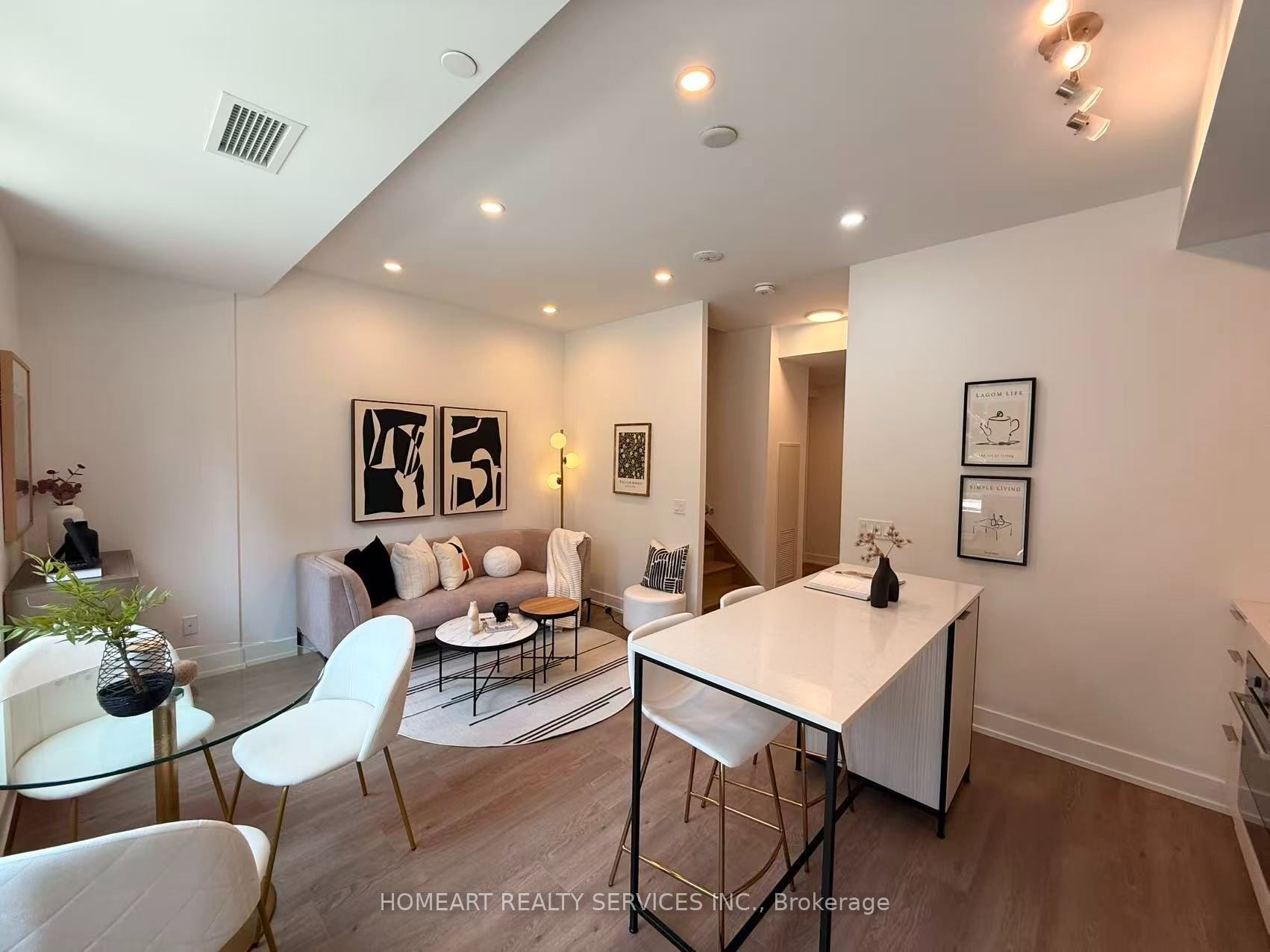 308 Jarvis Street TH103