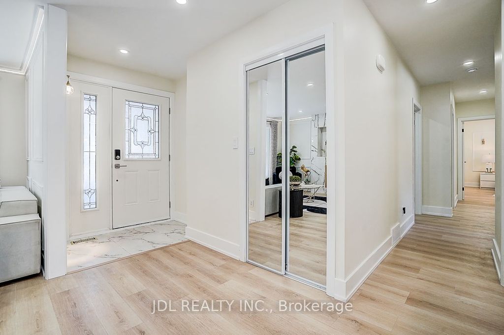 Photo of 15 Crossburn Drive, Toronto, ON M3B 2Z3 (MLS # C13233492)