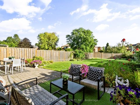 62 Darby Court Toronto ON M1B 5H4