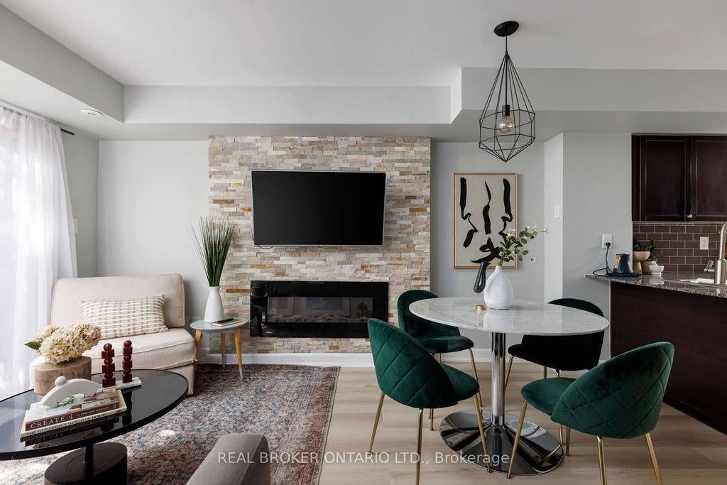 Photo of 35 Elsie Lane #146, Toronto, ON M6P 3N3 (MLS # W12466241)