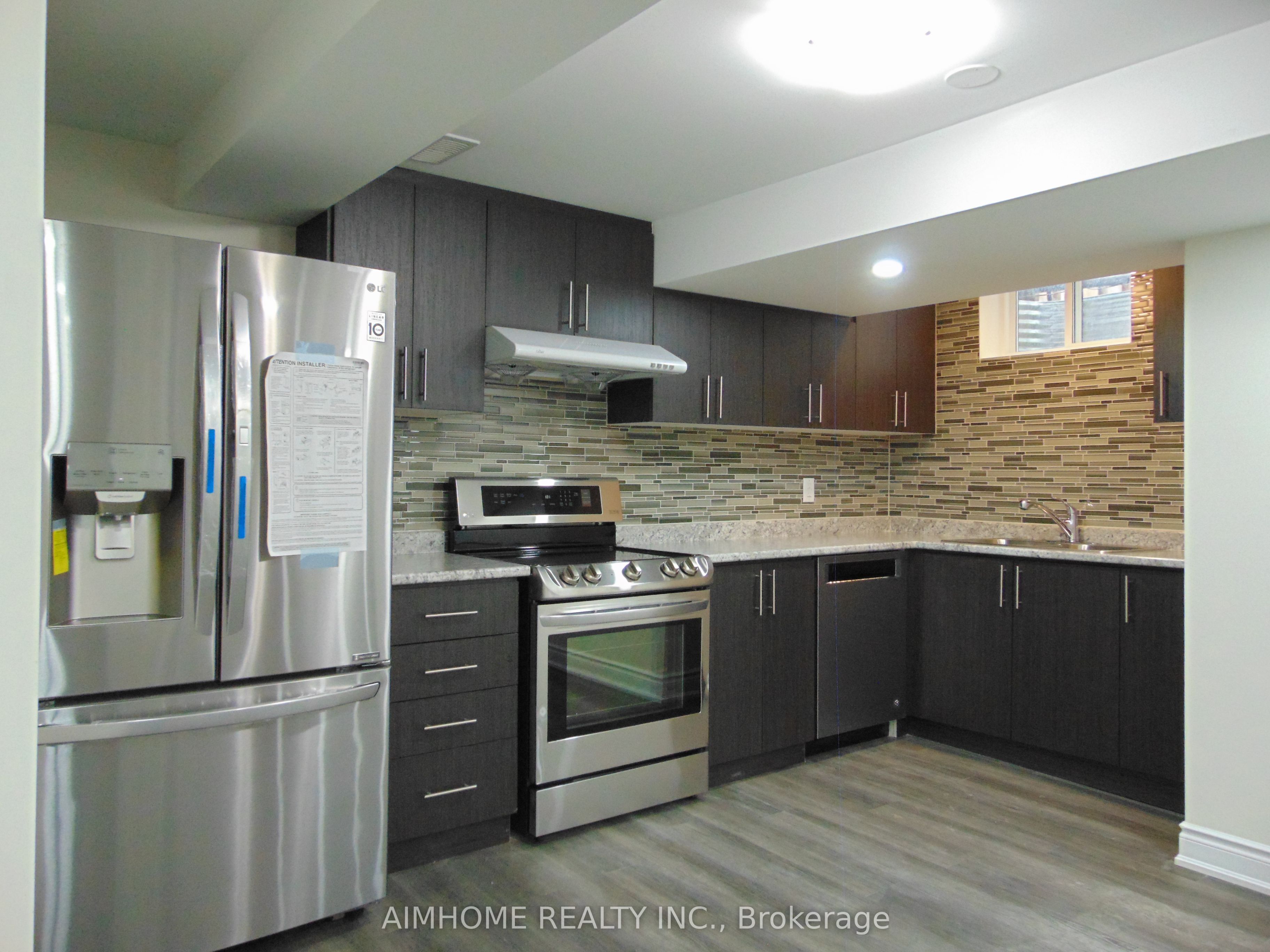 2450 Credit Valley Road