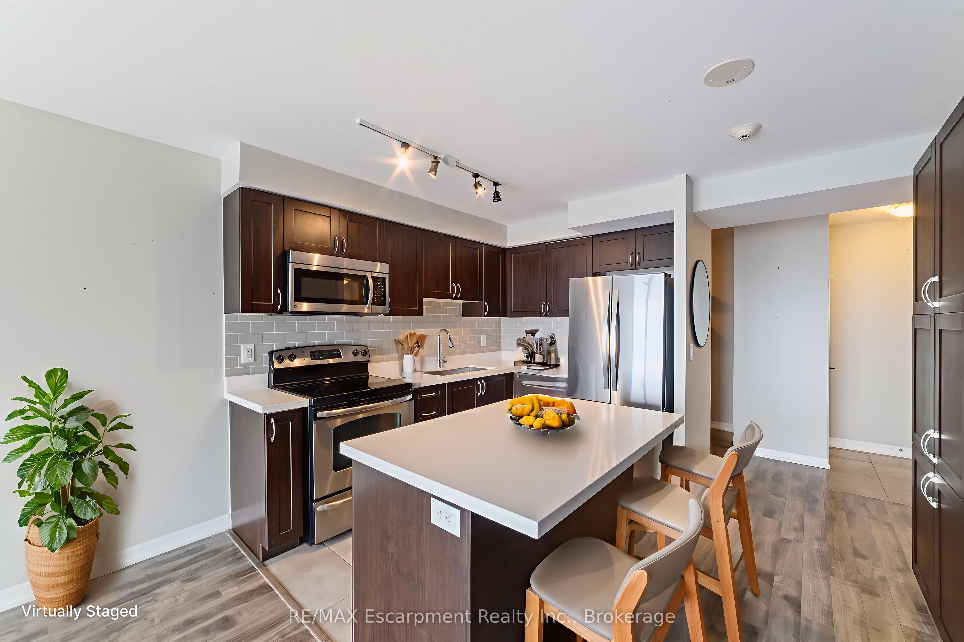 1940 Ironstone Drive 1505