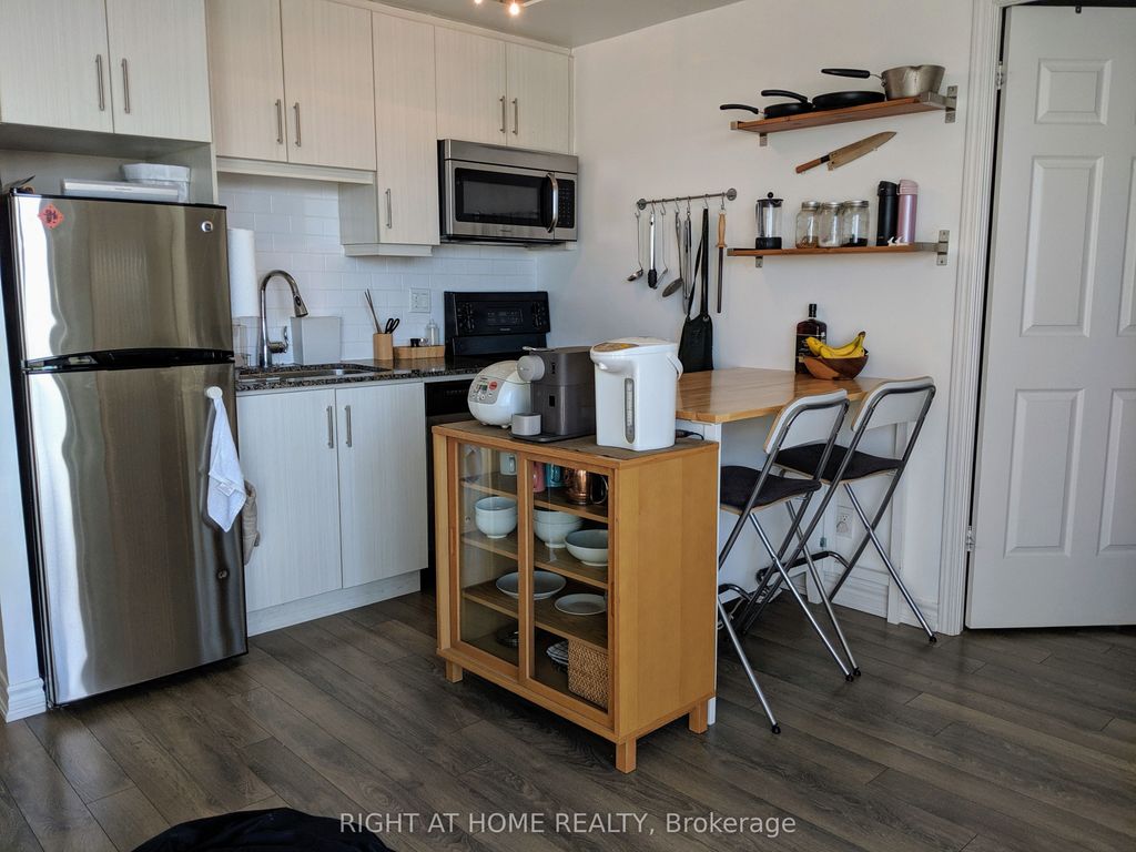 Photo of 15 James Finlay Way #612, Toronto, ON M3M 0B3 (MLS # W12897982)