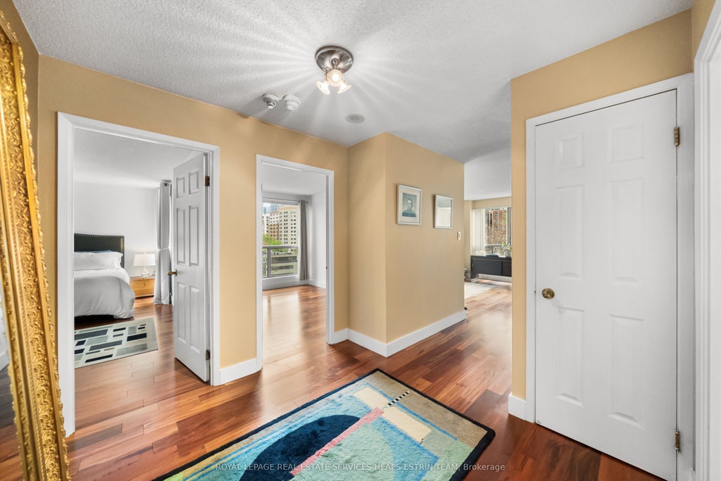Photo of 298 Jarvis Street #507, Toronto, ON M5B 2M4 (MLS # C13796992)