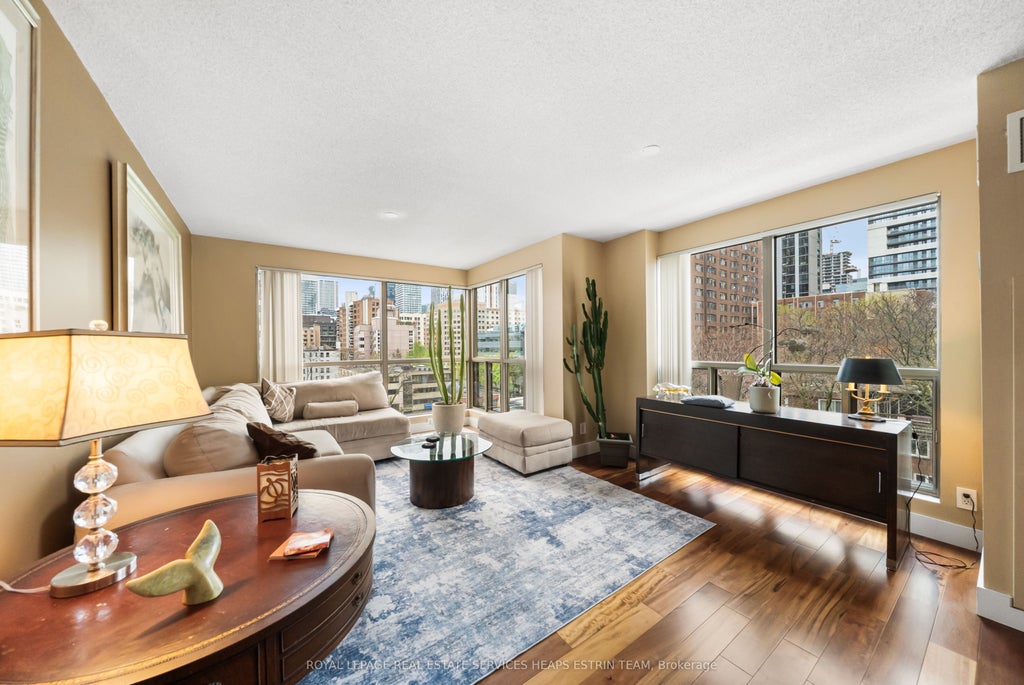 Photo of 298 Jarvis Street #507, Toronto, ON M5B 2M4 (MLS # C13796992)