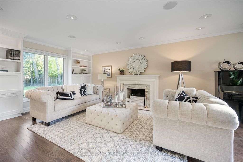 Photo of 3 Old English Lane, Markham, ON L3T 2T8 (MLS # N12933676)