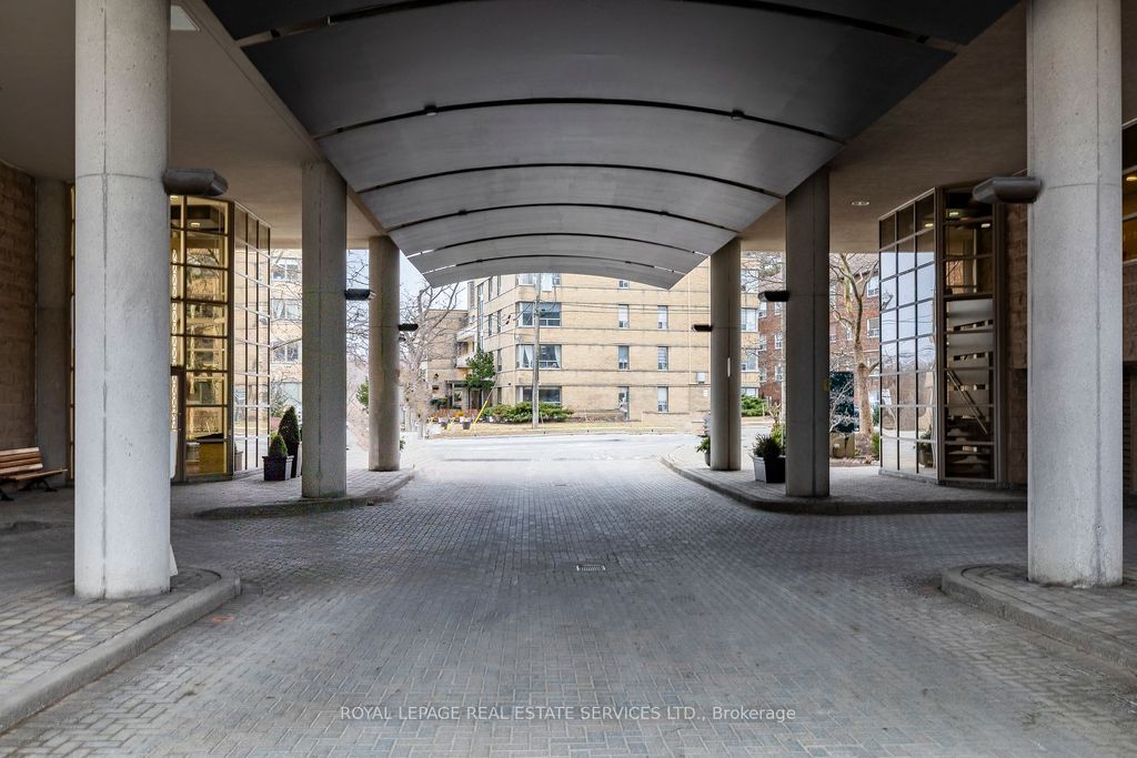 Photo of 2662 Bloor Street W #502, Toronto, ON M8X 2Z7 (MLS # W12704986)