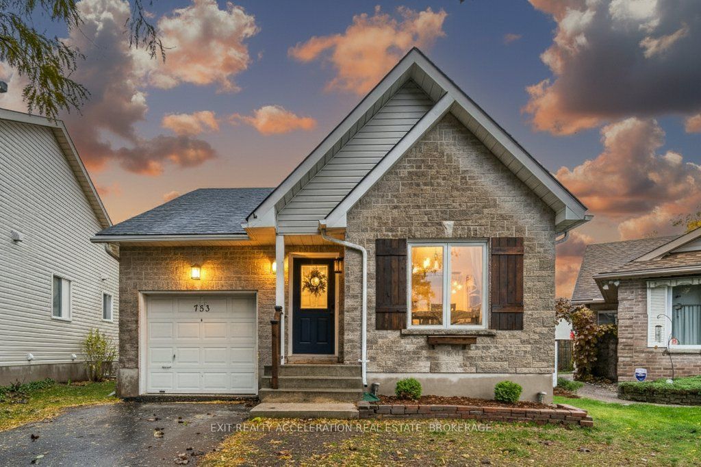 Photo of 753 Shire's Way, Kingston, ON K7M 8X9 (MLS # X12786638)