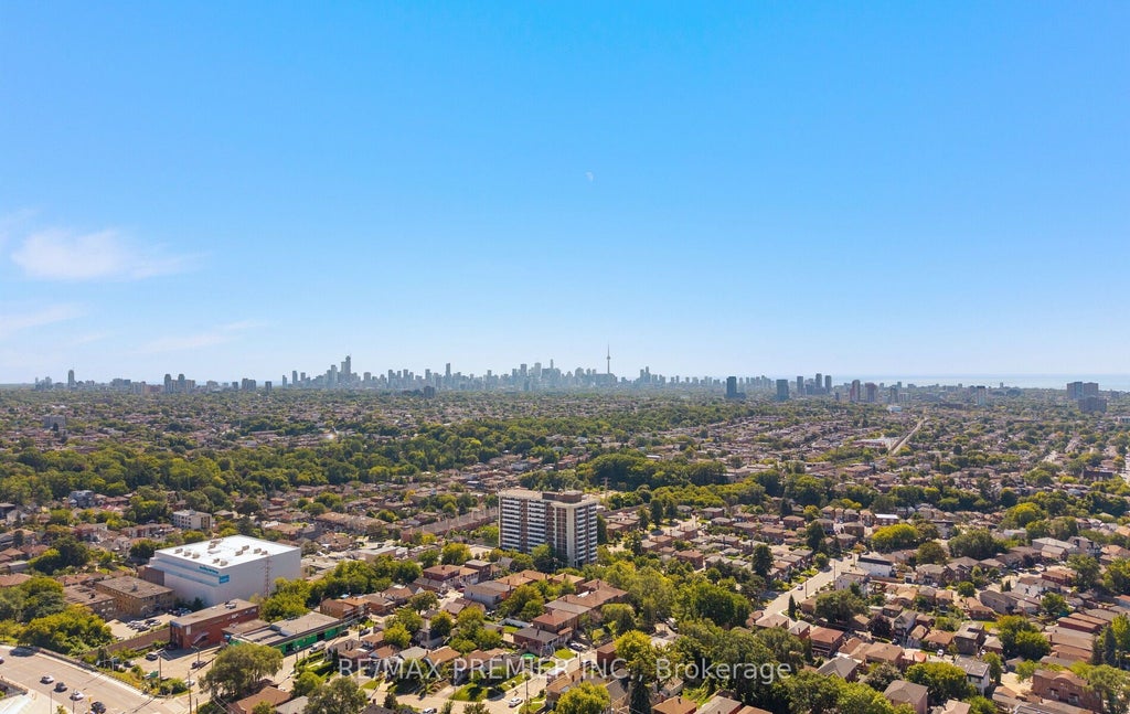 Photo of 2470 Eglinton Avenue W #209, Toronto, ON M6M 5E7 (MLS # W13847630)