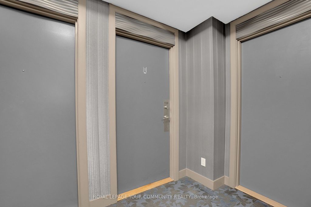 Photo of 9600 Yonge Street #1108, Richmond Hill, ON L4C 1V6 (MLS # N12443786)