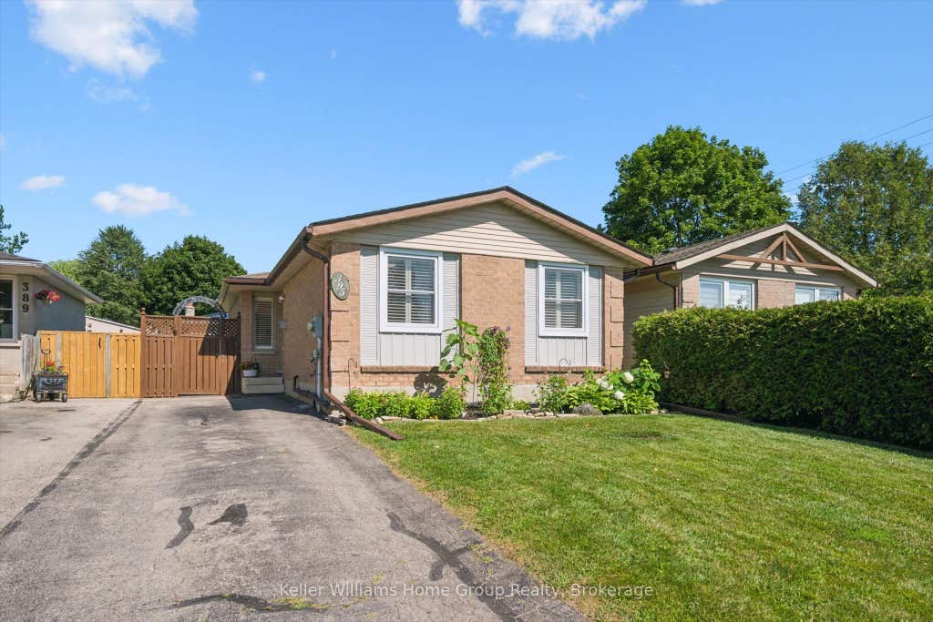 Photo of 395 Strathallan Street, Centre Wellington, ON N1M 3L3 (MLS # X13621916)