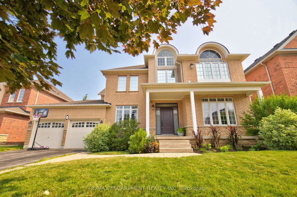 Photo of 16 Watercliff Place, Hamilton, ON L8E 6E5 (MLS # X13581356)