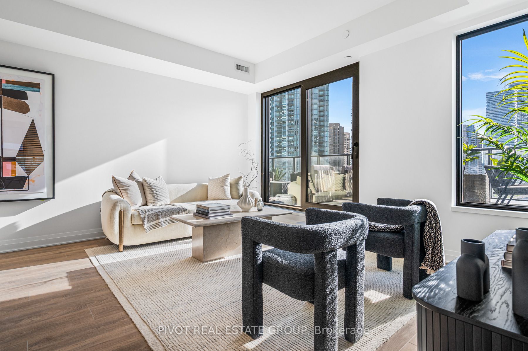 4015 The Exchange N/A 1307