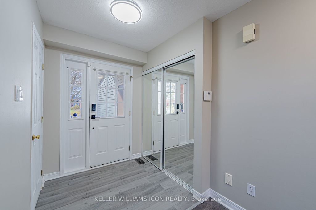 Photo of 48 Blackdome Crescent, Kanata, ON K2T 1A9 (MLS # X12857974)