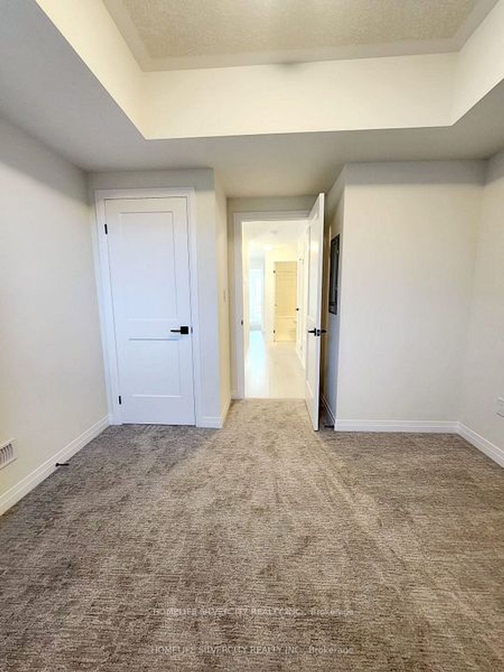 Photo of 142 Foamflower Place #C33, Waterloo, ON N2C 0G9 (MLS # X12767914)