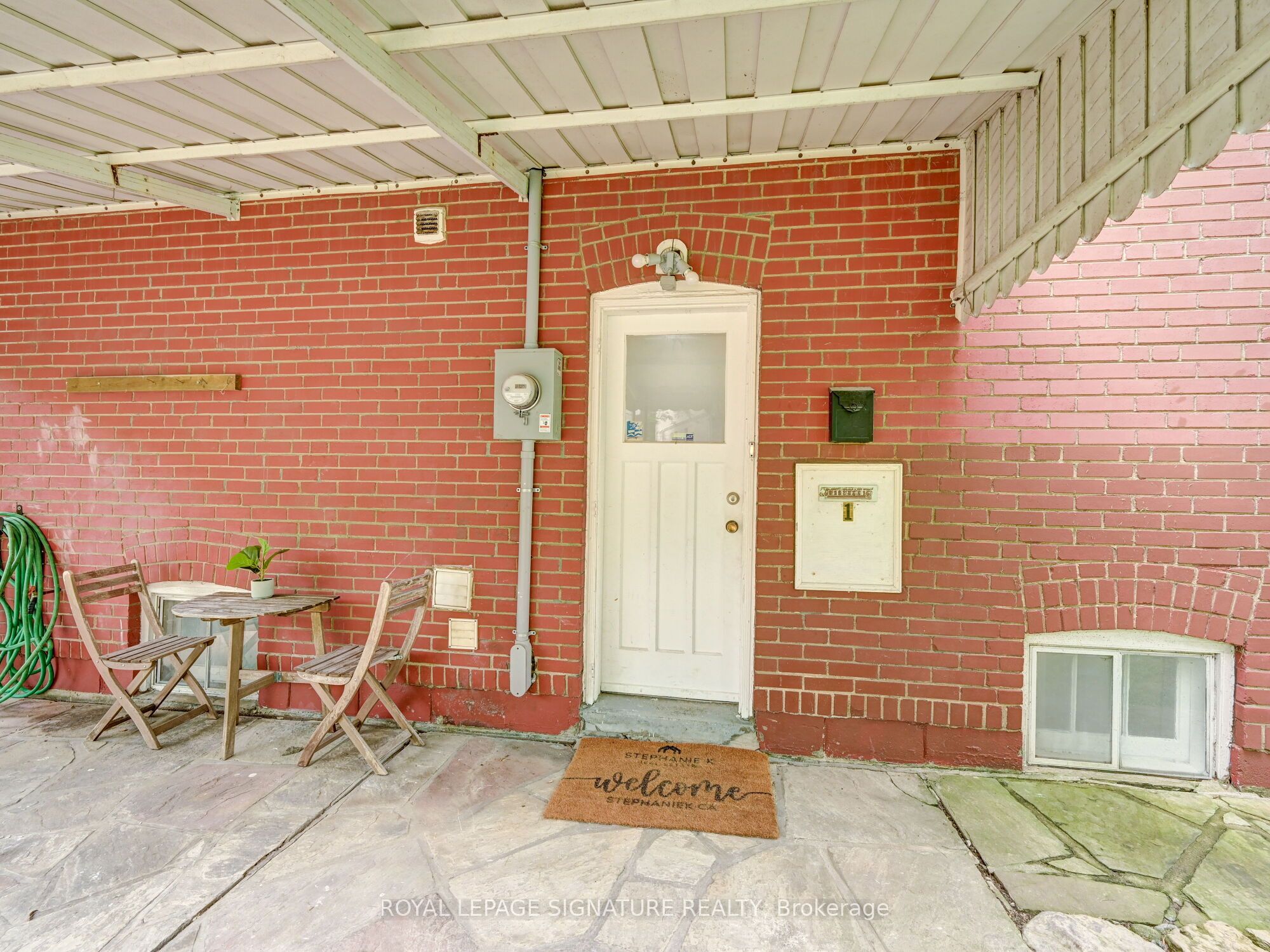 1 Worthington Crescent LL