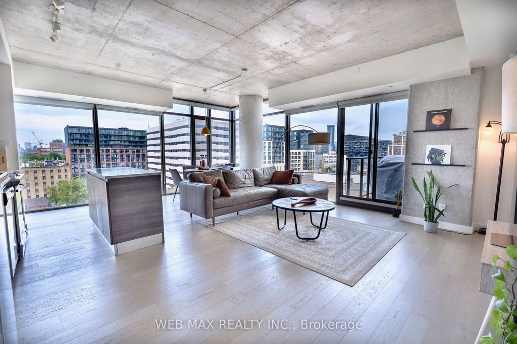 Photo of 111 Bathurst Street #Unit 1005, Toronto, ON M5V 0M9 (MLS # C12838814)