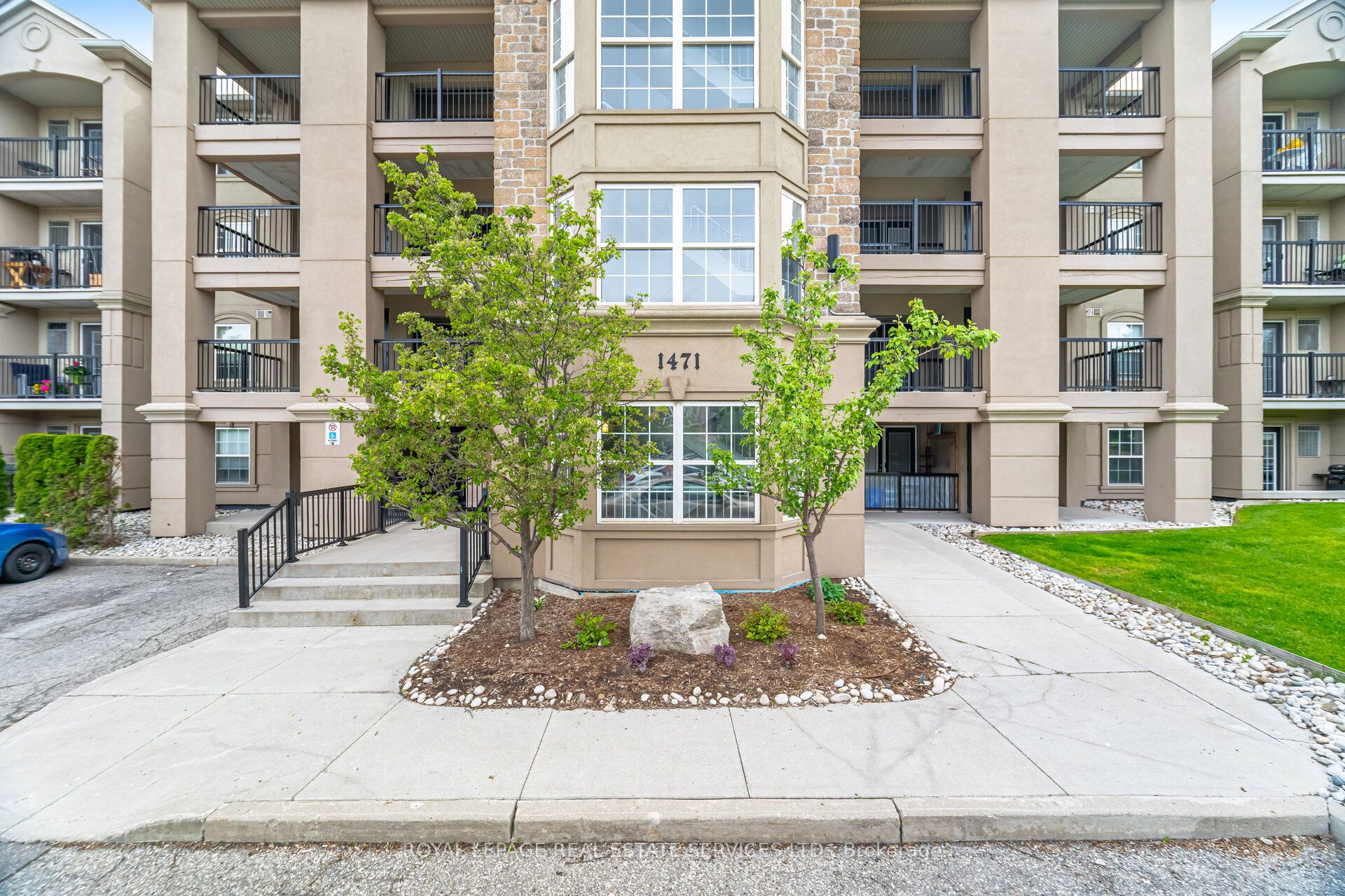 1471 Maple Avenue 110