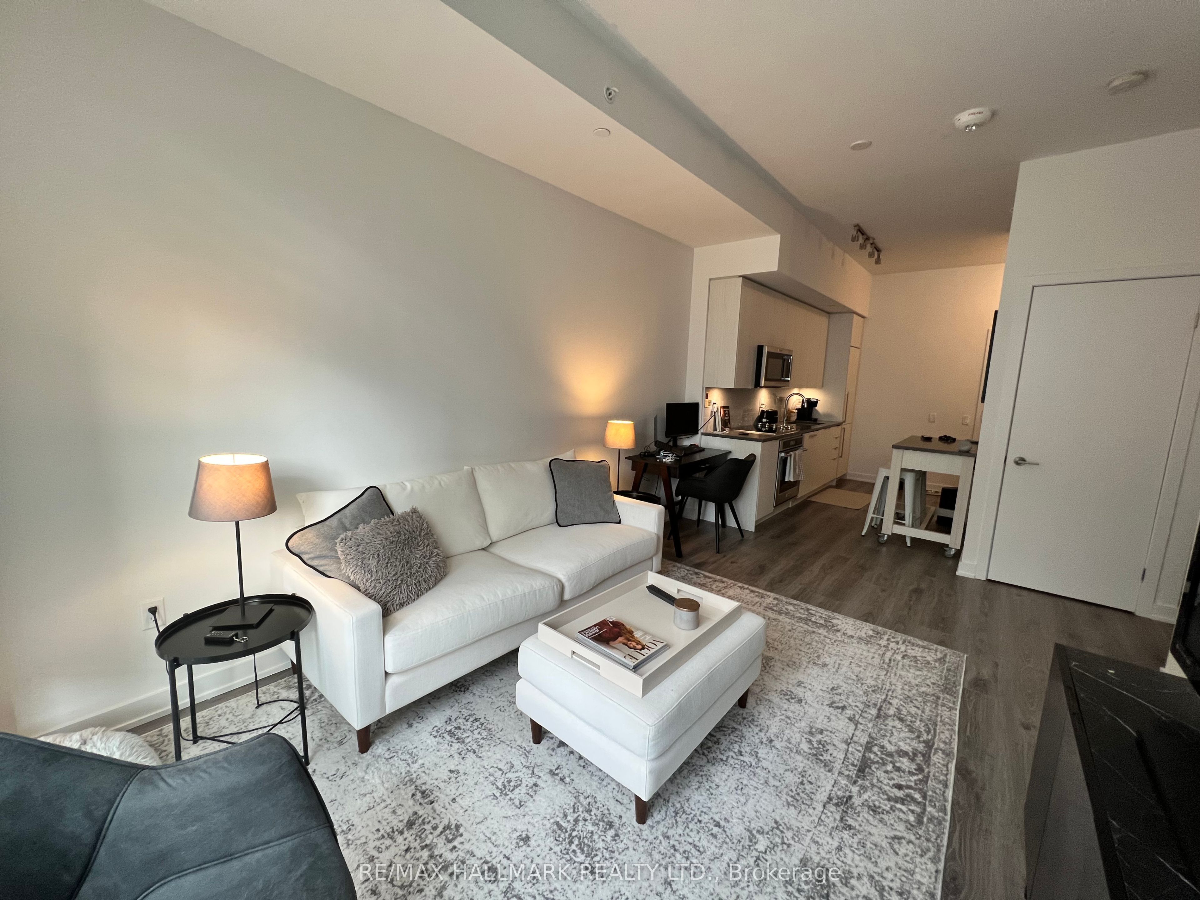 38 Iannuzzi Street 725
